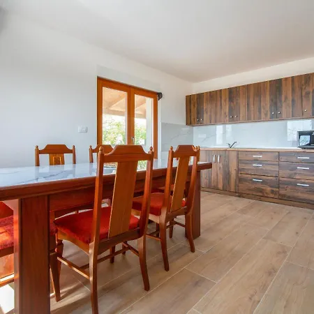 Nola By Interhome *